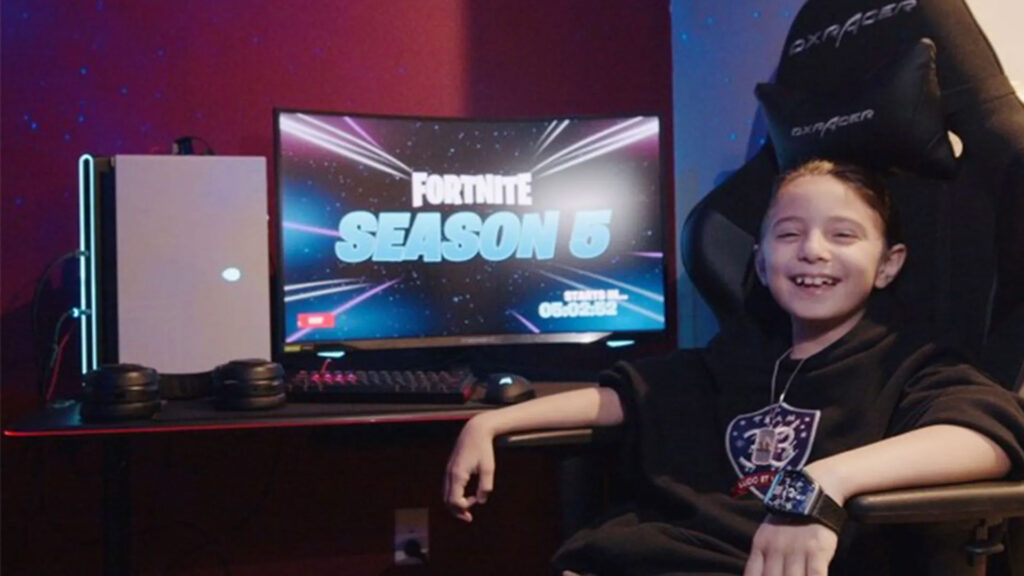 enfant-8-ans-33000-dollars-equipe-fortnite-clicks-and-games