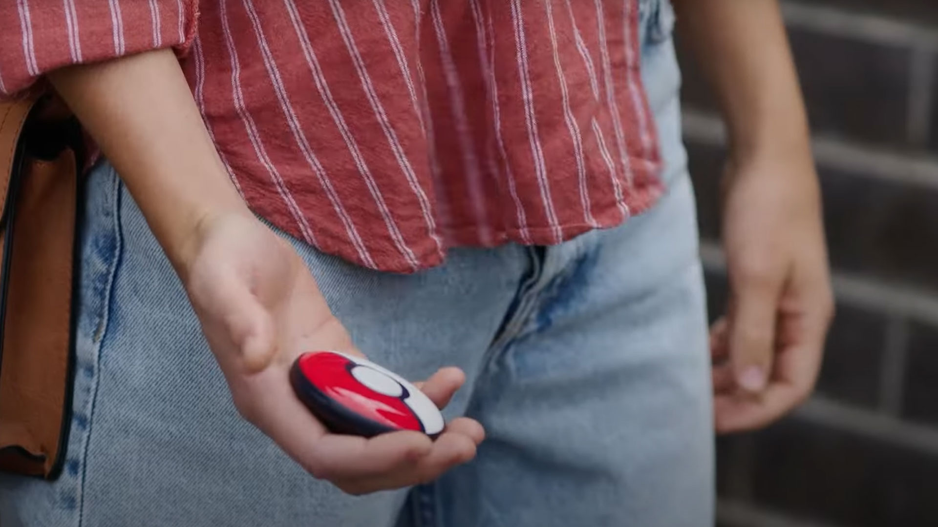 Pokémon GO Plus + - Une nouvelle GO Plus pour Pokémon GO et Pokémon Sleep